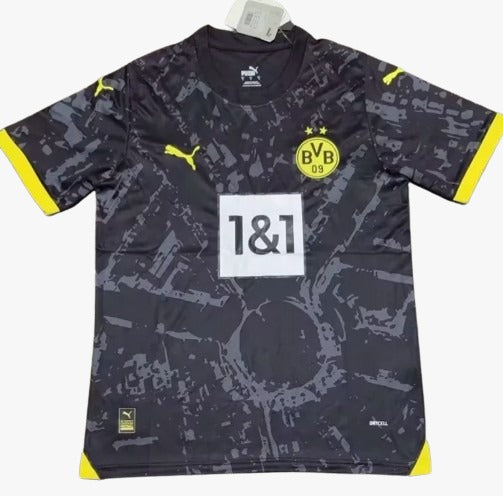Dortmund 2023/2024 away shirt